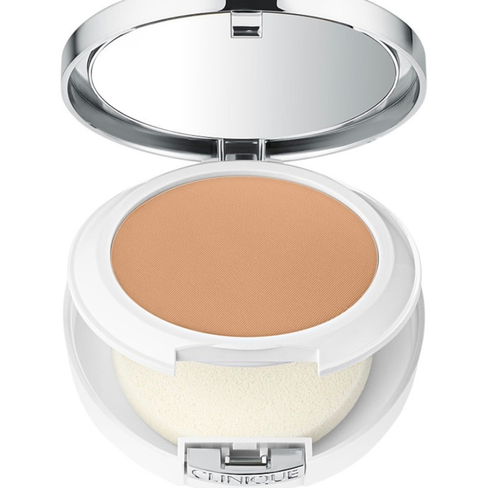 Clinique Beyond Perfecting Powder Foundation + Concealer